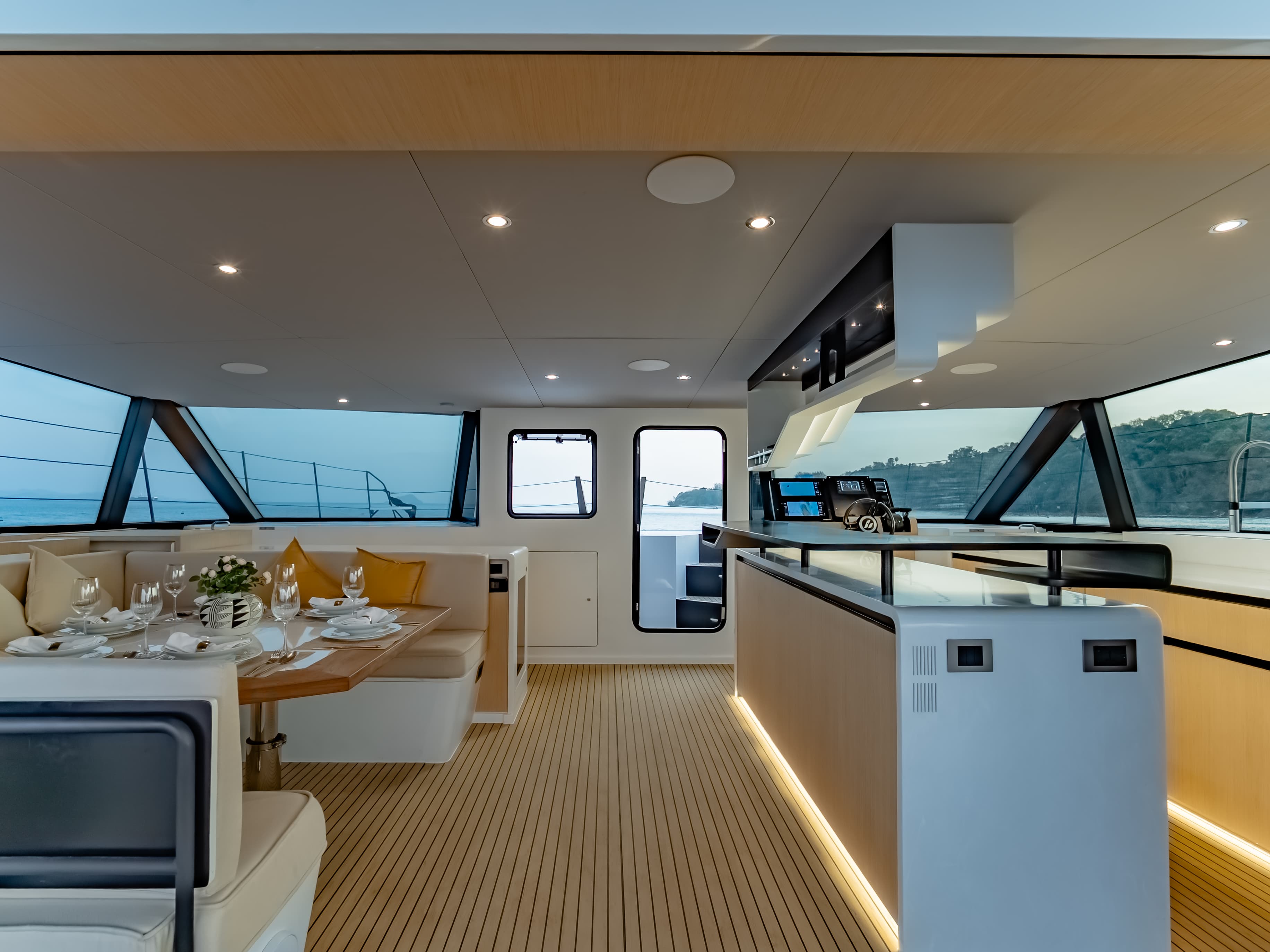AY60 Salon Dining and Galley with Panoramic Windows