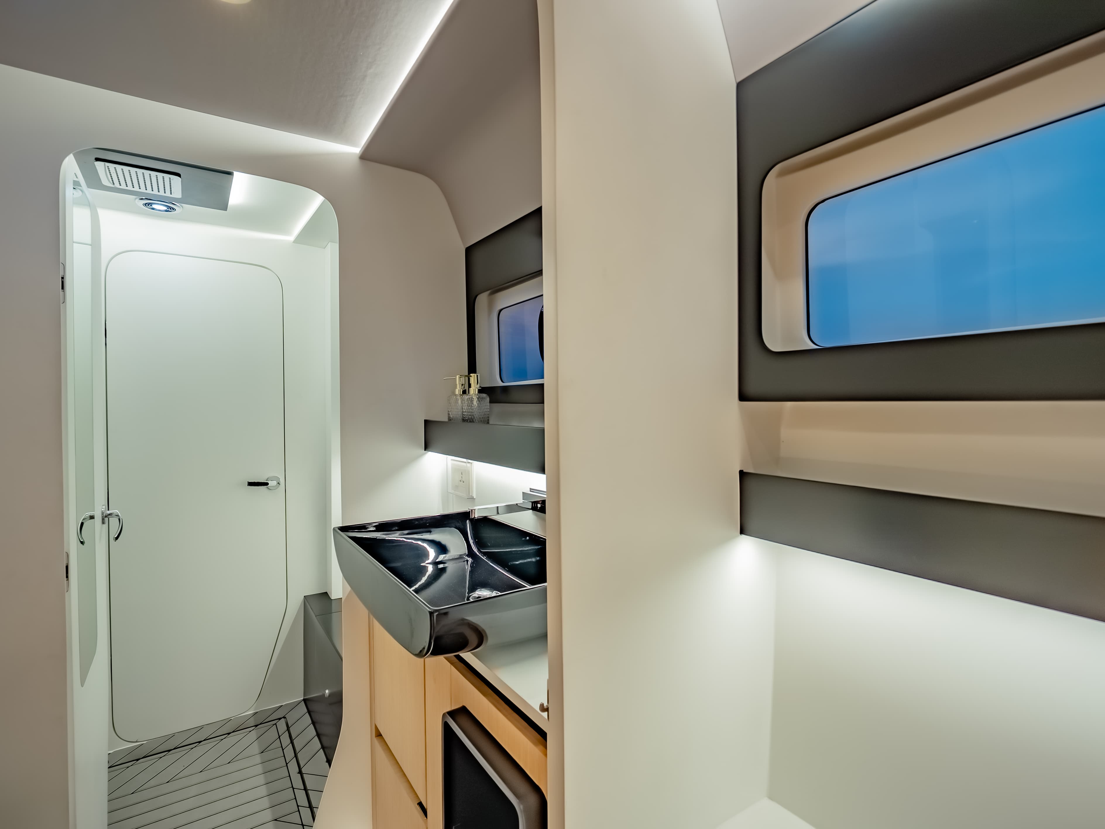 AY60 Hull Galley and Shower Entrance