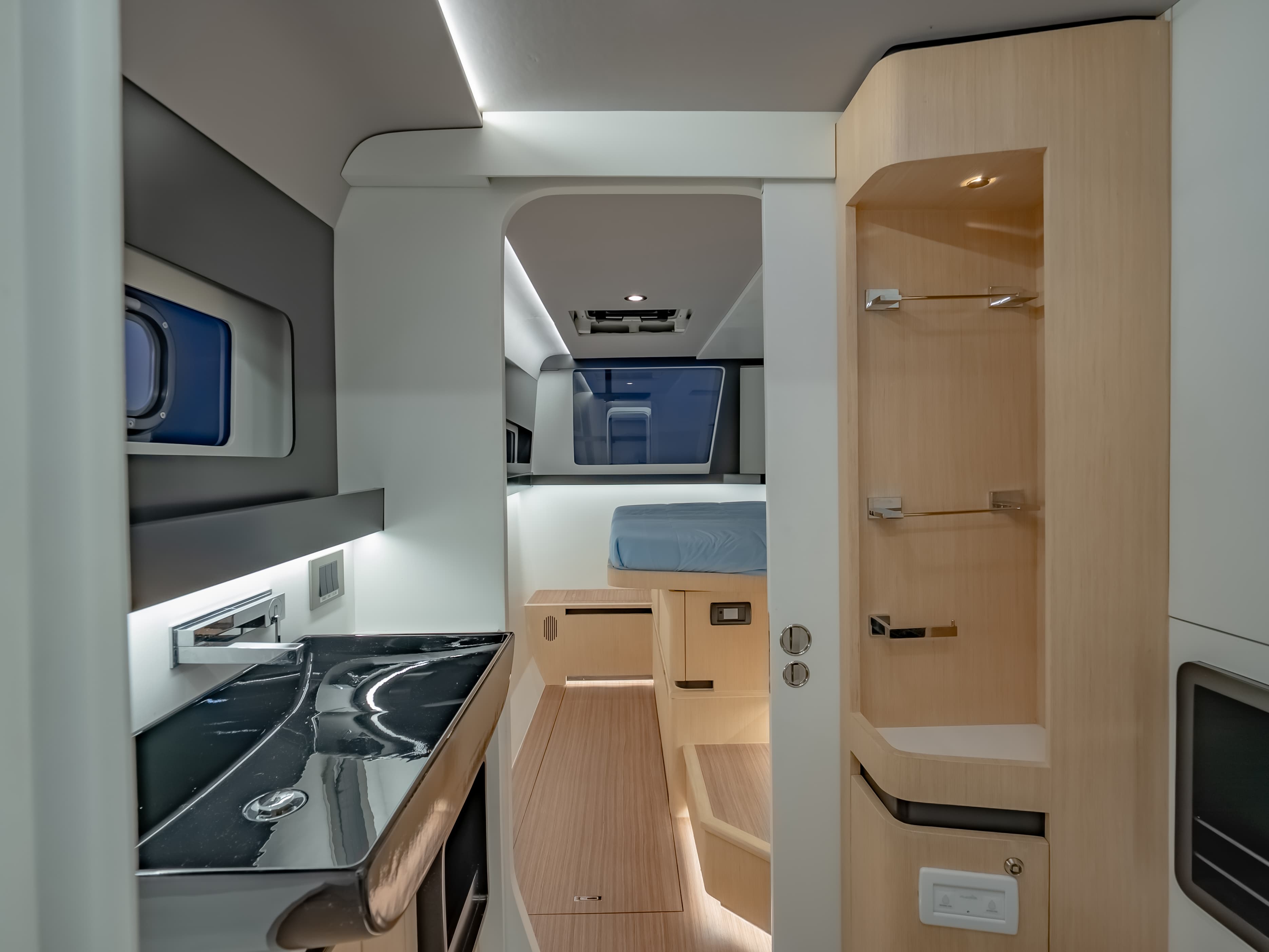 AY60 Hull Cabin with Galley and Storage